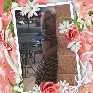 Meet your Posher, Dee